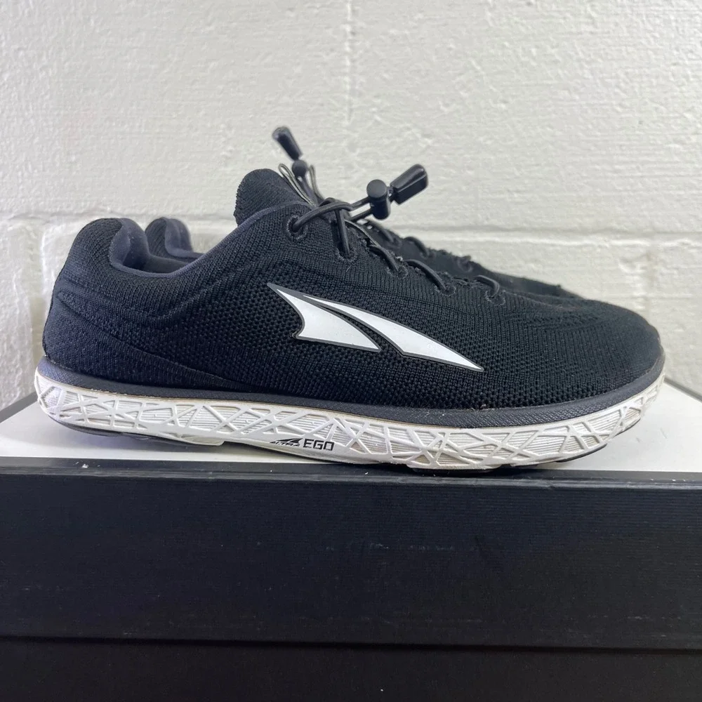Altra Escalante 2.5 AL0A4VR3000 Black White Running Shoes Sneaker Womens 8.5 US